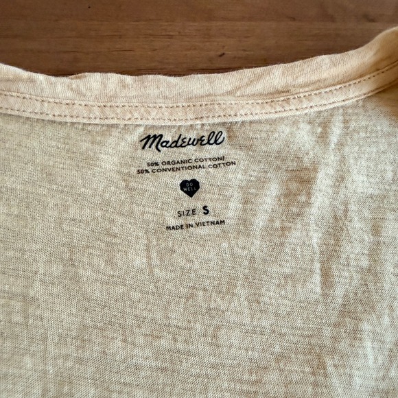 Madewell Mustard Yellow V Neck Sleeveless Tank Top Size S Casual Lightweight - Picture 4 of 8
